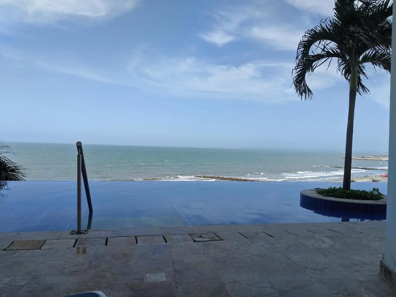 Apartment Beachfront Next To The Walled City Cartagena