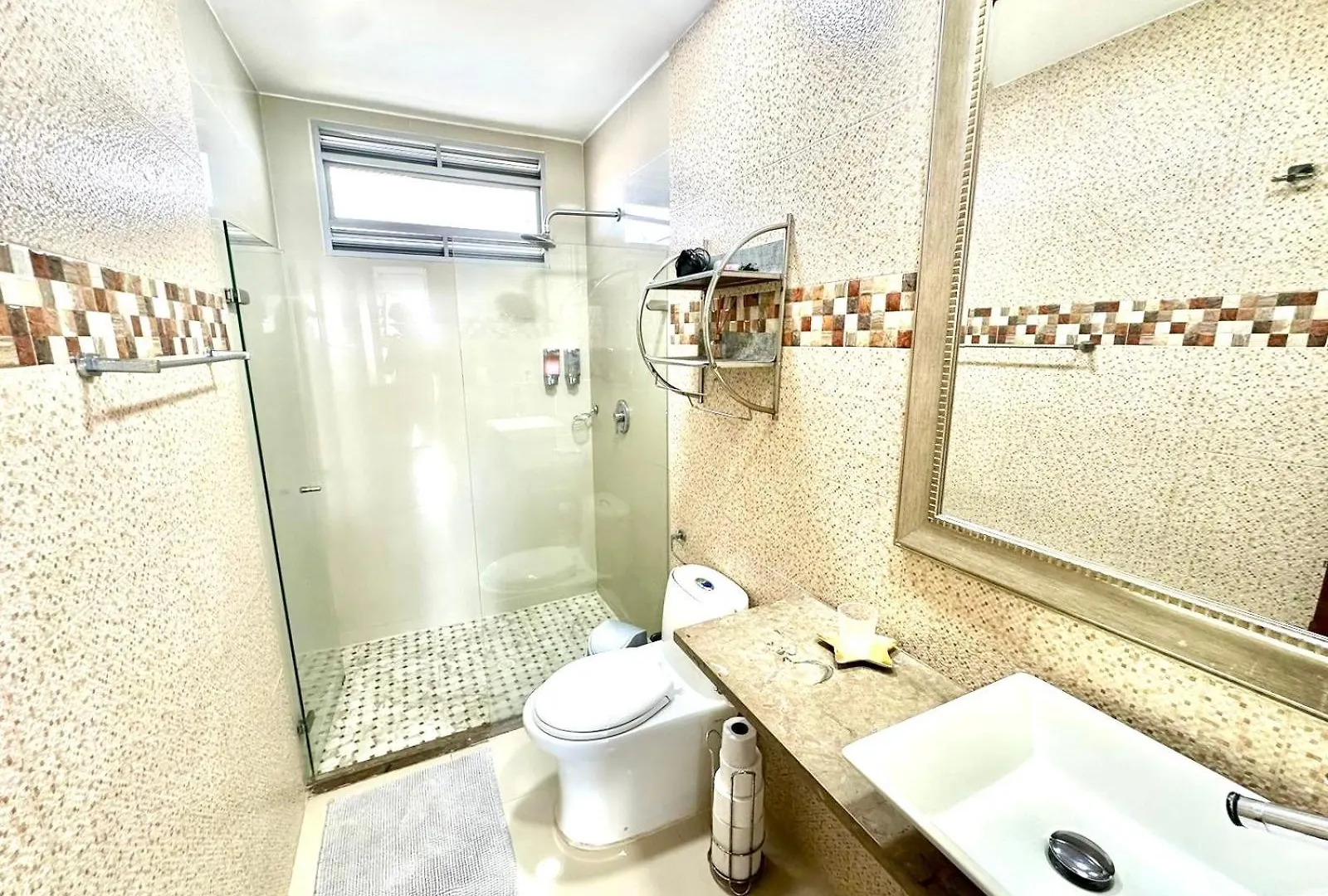 Apartment Beachfront Next To The Walled City Cartagena